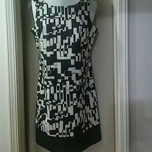 APT.9 Black and White multi-block dress